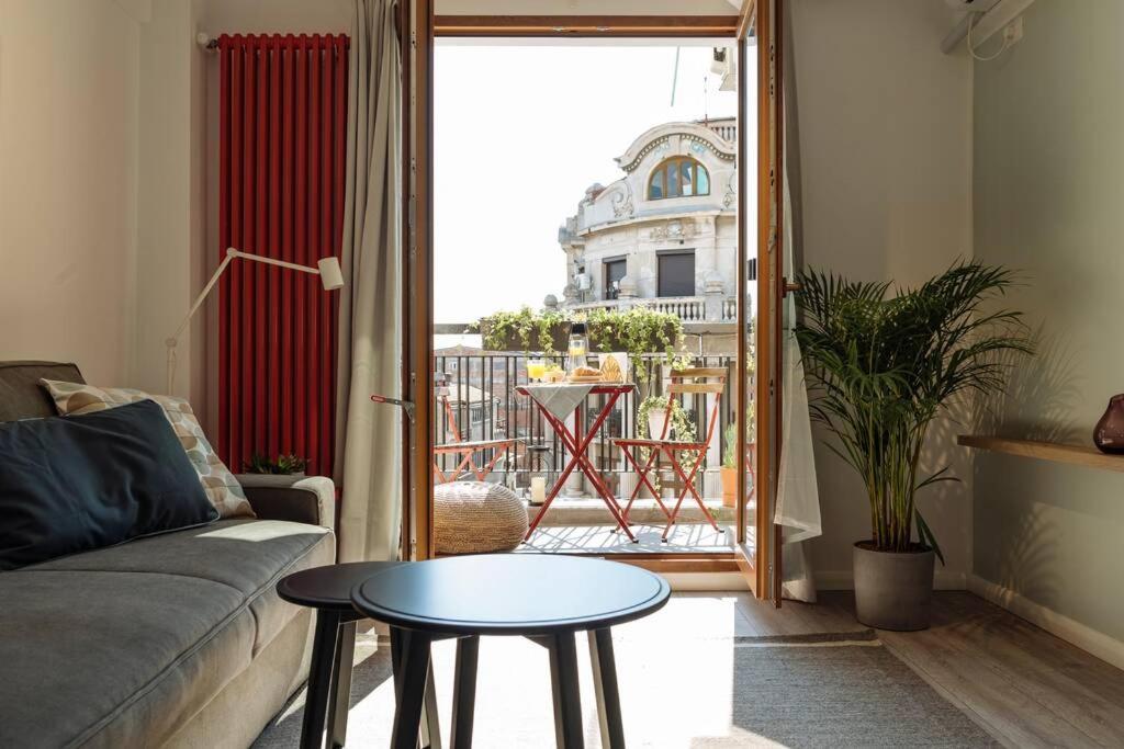 Sunny 2Br Flat - Old Town View Lejlighed Bukarest Eksteriør billede