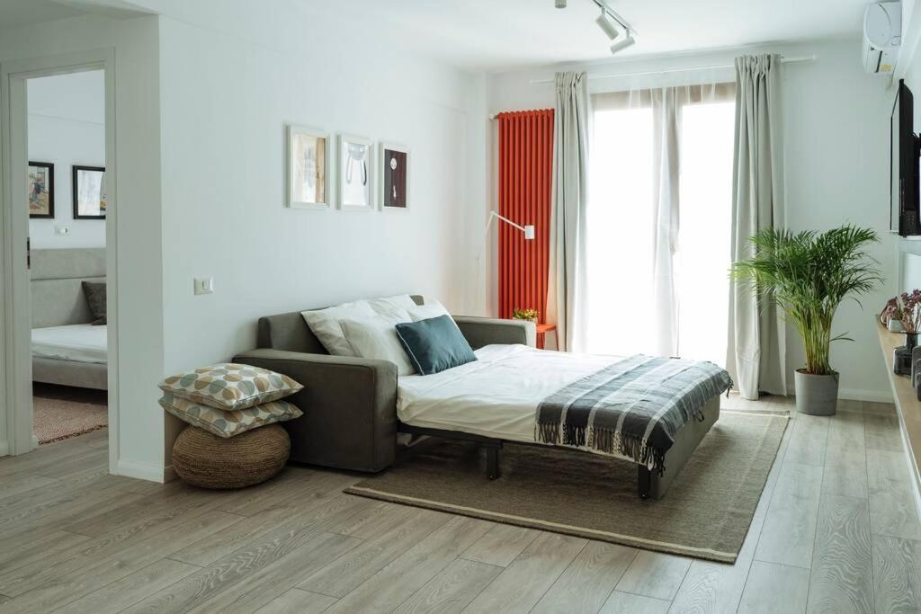 Sunny 2Br Flat - Old Town View Lejlighed Bukarest Eksteriør billede